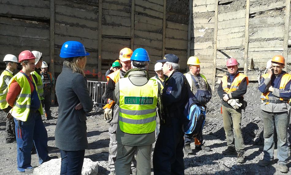 2014-3-12-1152nelegálové Praha 13.jpg